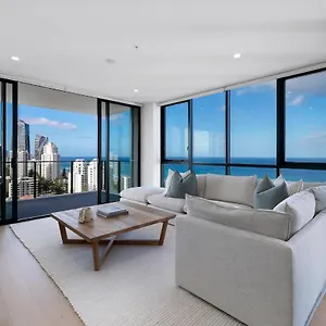 https://opus-broadbeach.queenslandhotels.net